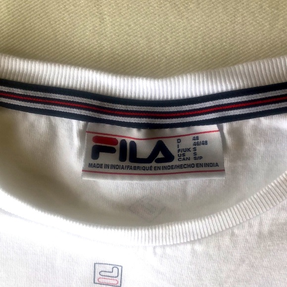 Vintage FIla Logo Print w/Woven Embroidered Logo. - Picture 10 of 10